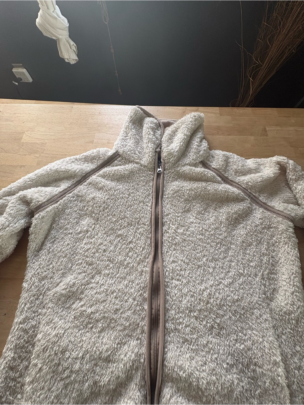Athleta jacket - Picture 4 of 9